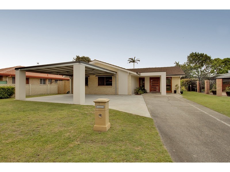 8 Celtis Court, Palm Beach QLD 4221