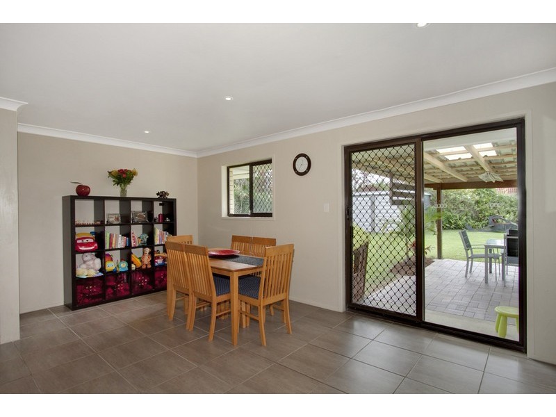 8 Celtis Court, Palm Beach QLD 4221