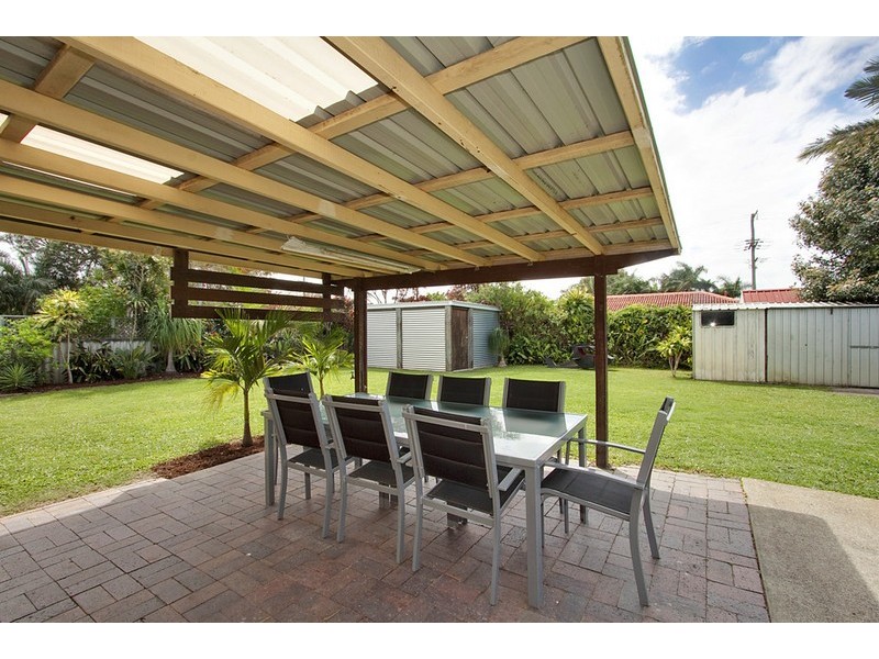 8 Celtis Court, Palm Beach QLD 4221