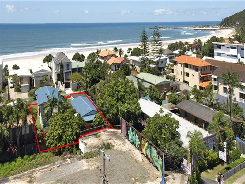 38 Jefferson Lane, Palm Beach QLD 4221