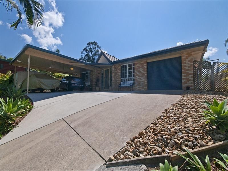 100 Ware Drive, Currumbin Waters QLD 4223