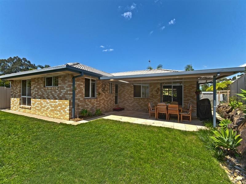 100 Ware Drive, Currumbin Waters QLD 4223