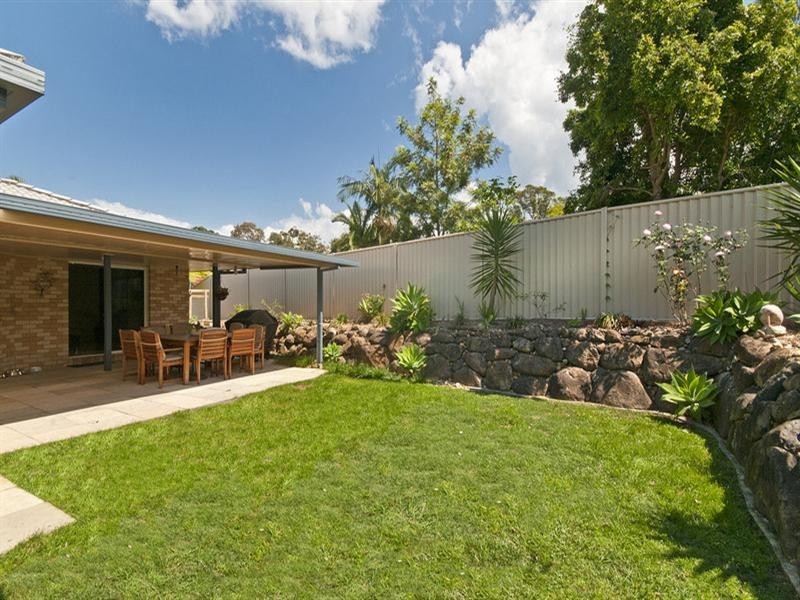 100 Ware Drive, Currumbin Waters QLD 4223