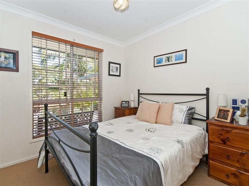 100 Ware Drive, Currumbin Waters QLD 4223