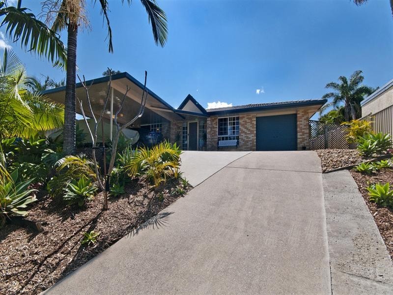 100 Ware Drive, Currumbin Waters QLD 4223