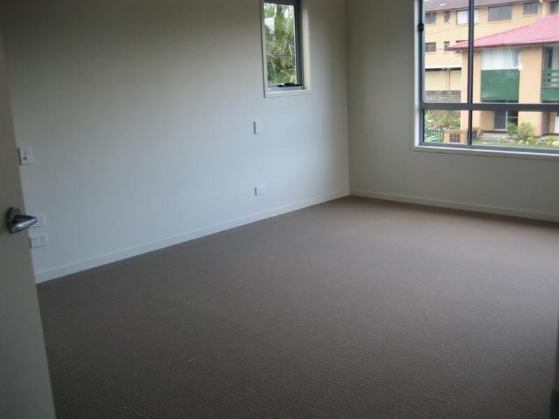 1/27 Twenty Sixth Avenue, Palm Beach QLD 4221