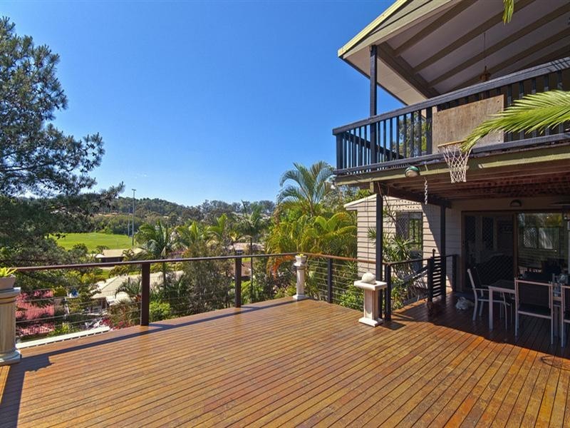 22 Hoffschildt Drive, Currumbin Waters QLD 4223