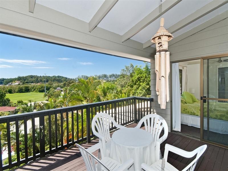 22 Hoffschildt Drive, Currumbin Waters QLD 4223
