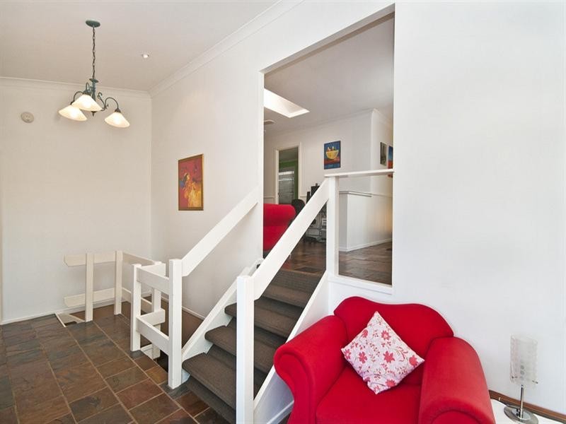 22 Hoffschildt Drive, Currumbin Waters QLD 4223
