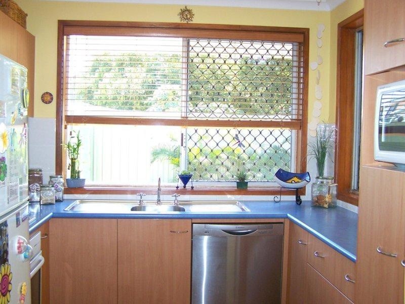 35 Denawen Street, Palm Beach QLD 4221