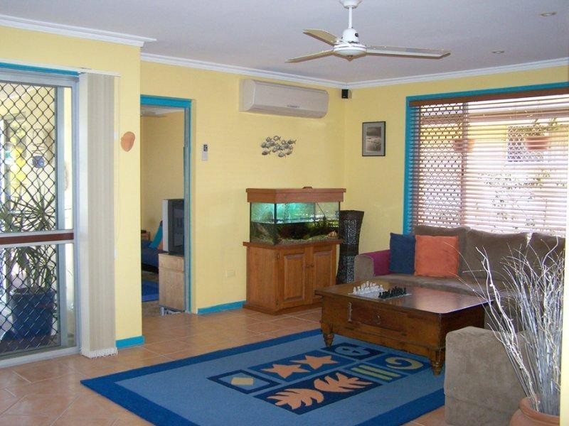 35 Denawen Street, Palm Beach QLD 4221