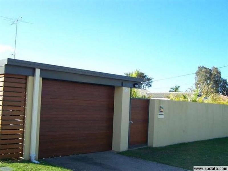 35 Denawen Street, Palm Beach QLD 4221