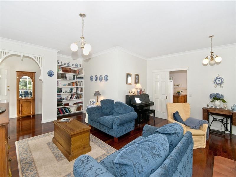 35 Valley Drive, Tallebudgera QLD 4228