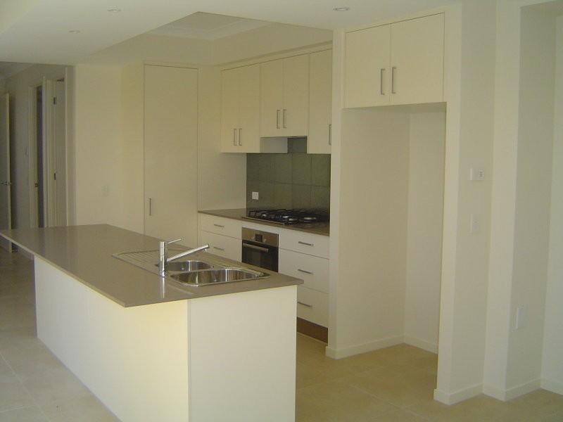 2/98 Leyte Avenue, Palm Beach QLD 4221