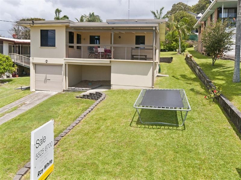 6 Cherub Street, Tugun QLD 4224