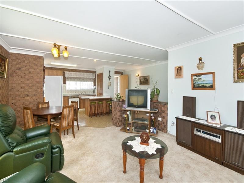 14 Tahiti Avenue, Palm Beach QLD 4221