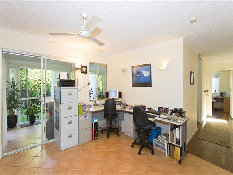 33 Whitsunday Drive, Currumbin Waters QLD 4223