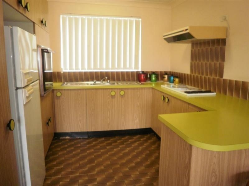 3/2 Twenty Eighth Avenue, Palm Beach QLD 4221