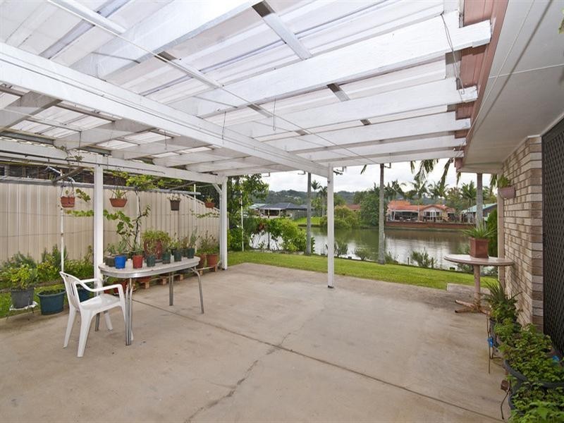 129 Currumbin Creek Road, Currumbin Waters QLD 4223