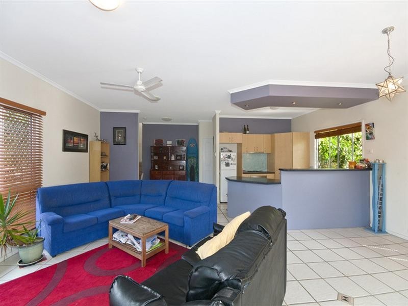 394 Cypress Terrace North, Palm Beach QLD 4221