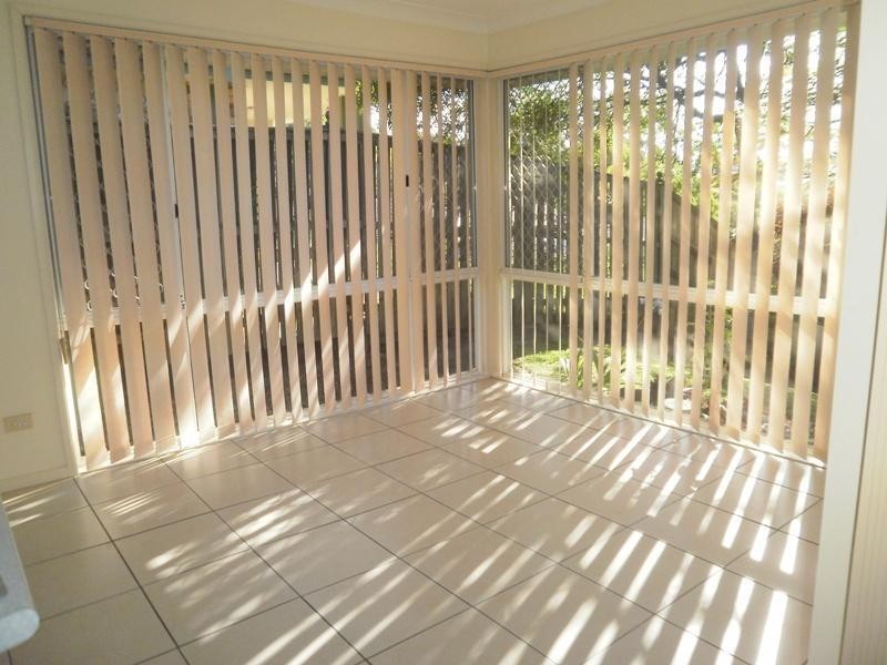 17 Banksiadale Close, Elanora QLD 4221