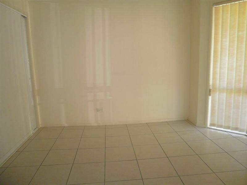 17 Banksiadale Close, Elanora QLD 4221