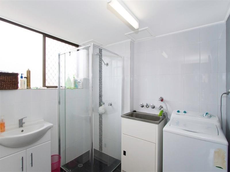 3/3 Nalla Court, Palm Beach QLD 4221