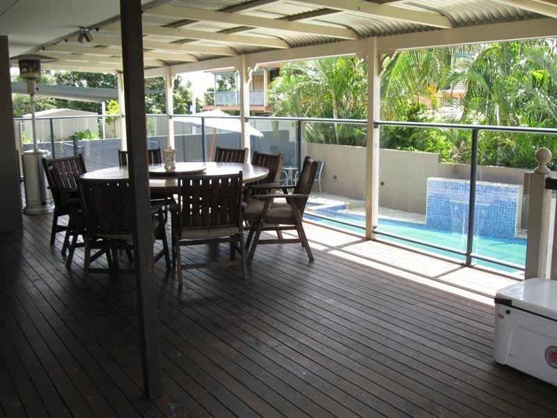 17 Coolibah Drive, Palm Beach QLD 4221