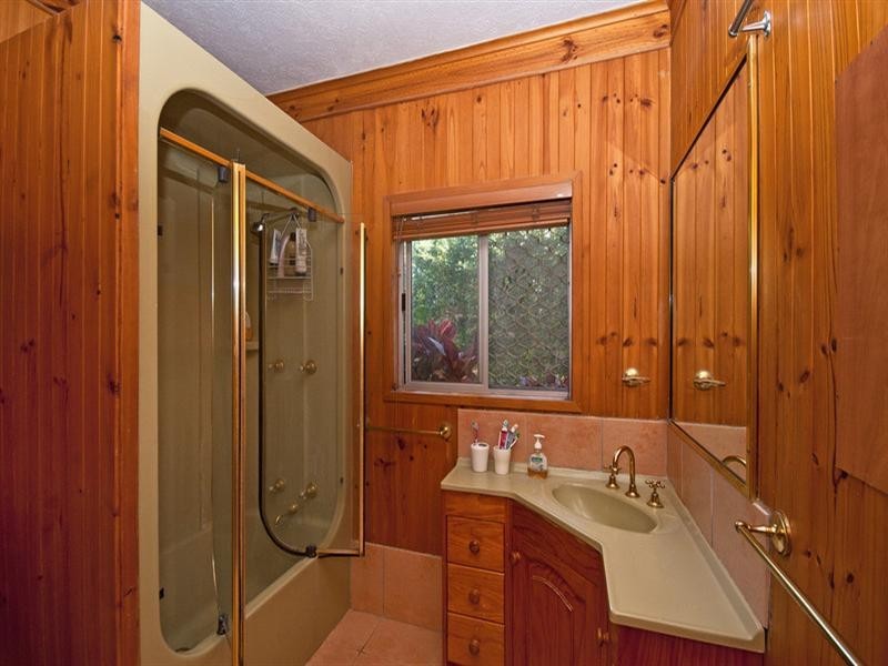 41 Sixth Avenue, Palm Beach QLD 4221