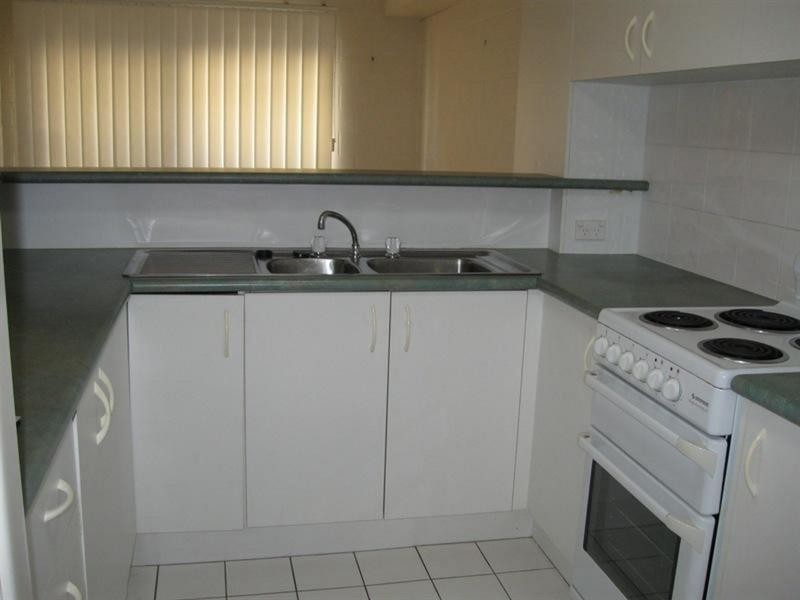 2/1045 Gold Coast Highway, Palm Beach QLD 4221