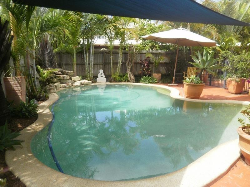 17 Hooper Drive, Currumbin QLD 4223