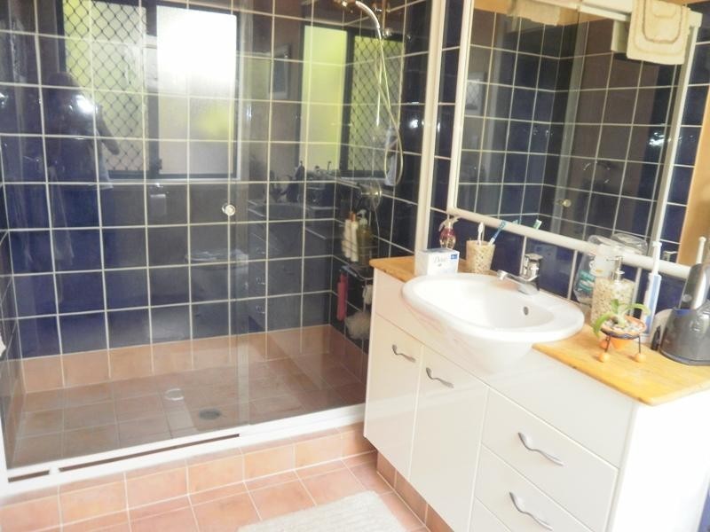 17 Hooper Drive, Currumbin QLD 4223