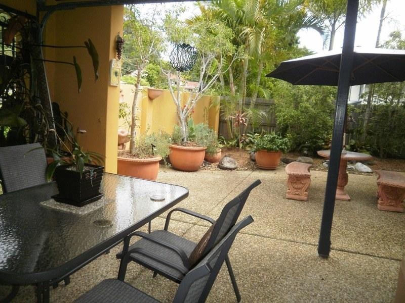 17 Hooper Drive, Currumbin QLD 4223