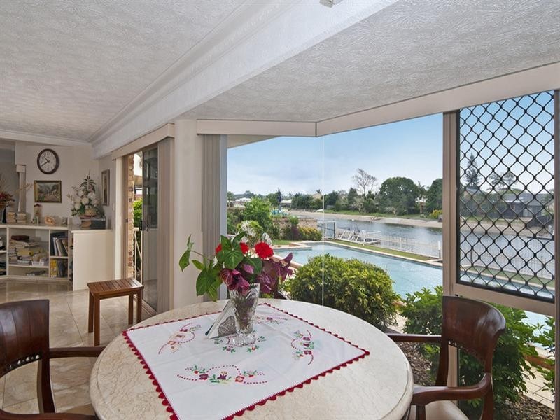 240 Mallawa Drive, Palm Beach QLD 4221