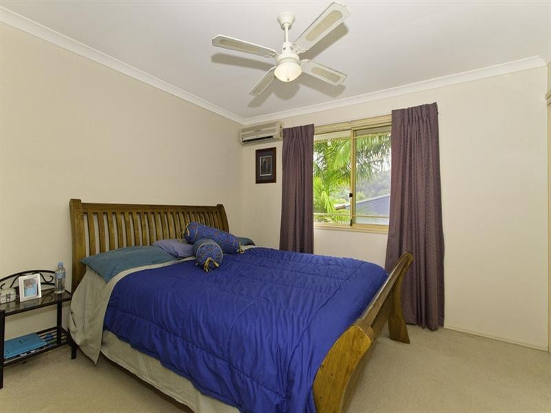 10/2-4 Gilchrist Drive, Currumbin Waters QLD 4223