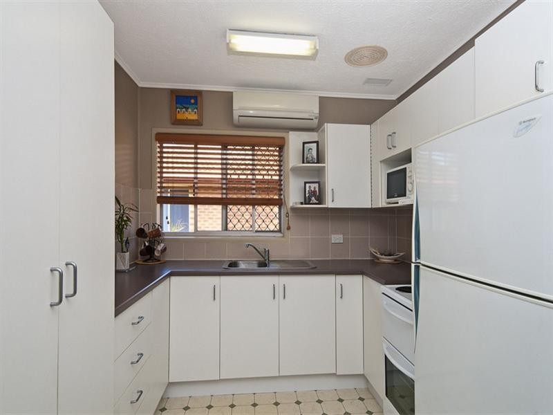 3/82 Sarawak Avenue, Palm Beach QLD 4221