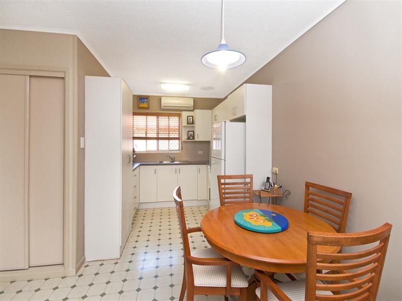 3/82 Sarawak Avenue, Palm Beach QLD 4221