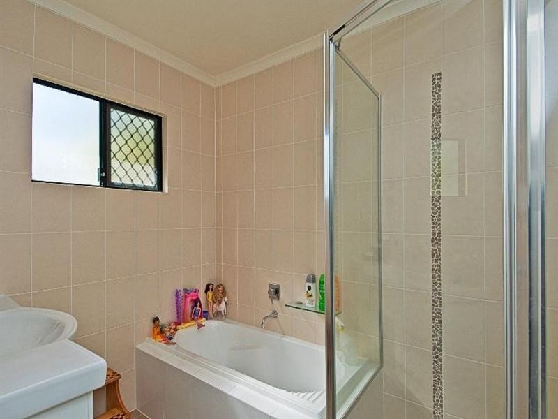 5 Celebes Avenue, Palm Beach QLD 4221