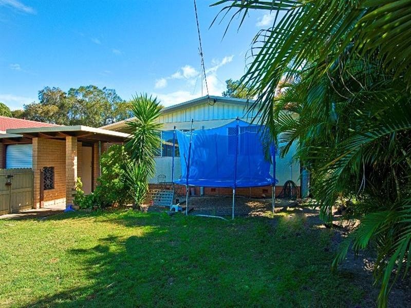 5 Celebes Avenue, Palm Beach QLD 4221