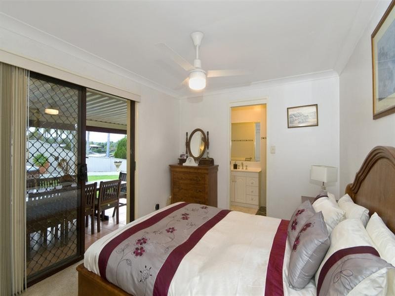 127 Currumbin Creek Road, Currumbin Waters QLD 4223