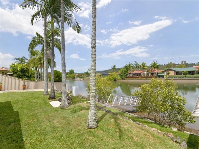 127 Currumbin Creek Road, Currumbin Waters QLD 4223