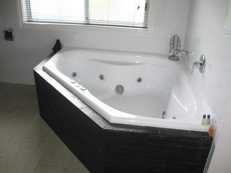 63 Dogwood Drive, Palm Beach QLD 4221