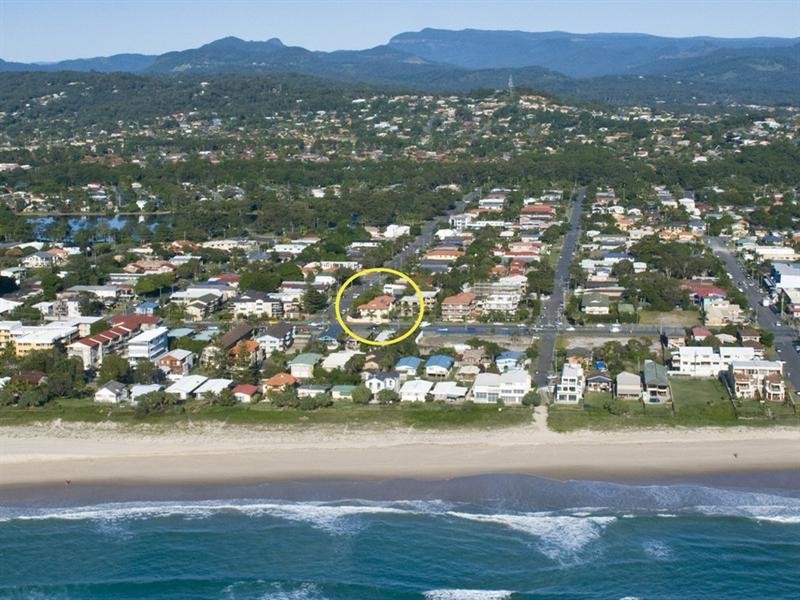 11/1072 Gold Coast Highway, Palm Beach QLD 4221