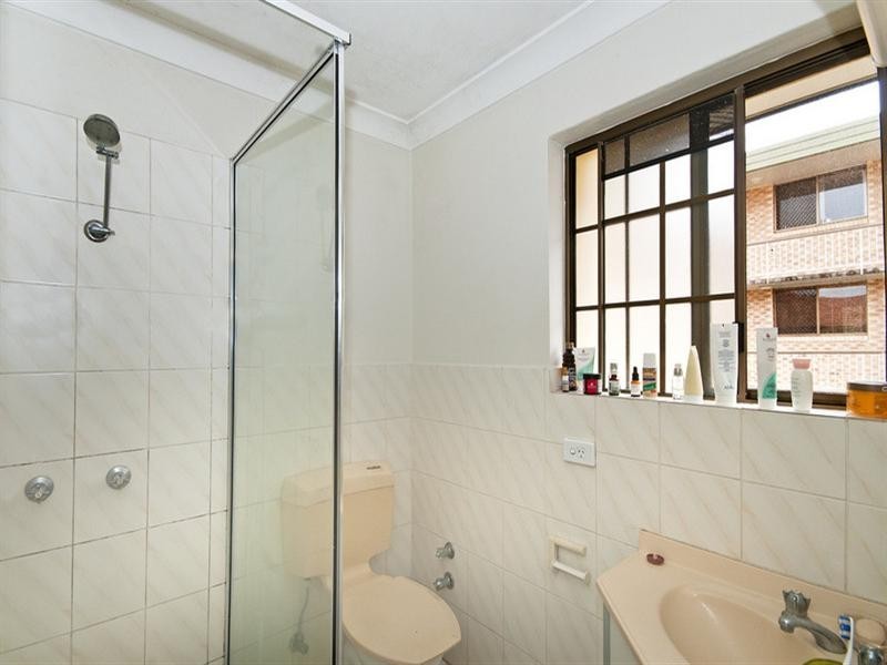 11/1072 Gold Coast Highway, Palm Beach QLD 4221