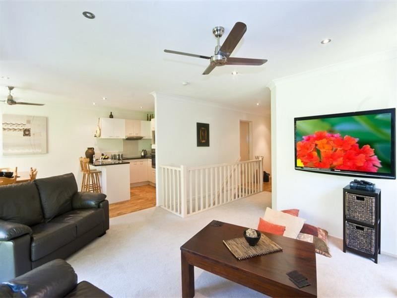 18/232 Guineas Creek Road, Elanora QLD 4221