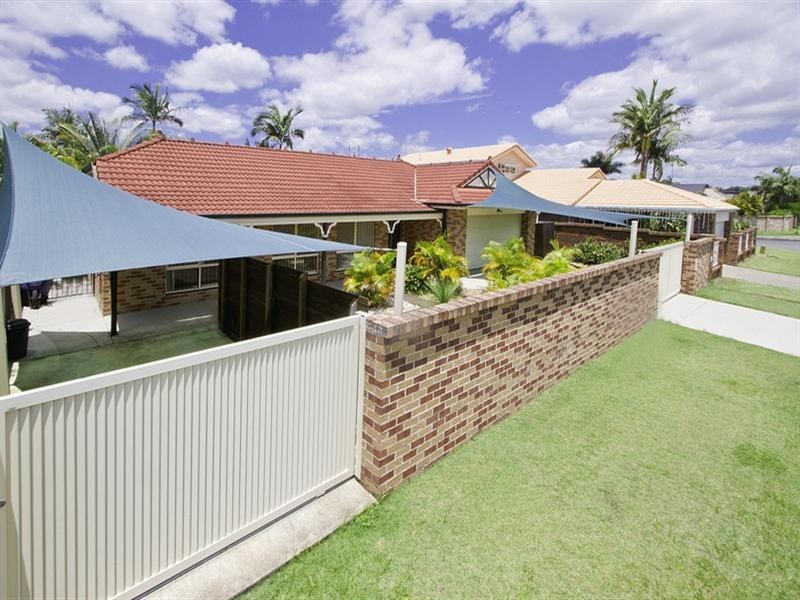 8 Acron Street, Elanora QLD 4221