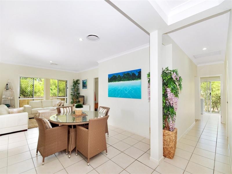25 Antonson Crescent, Mudgeeraba QLD 4213