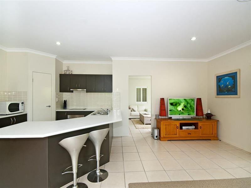 25 Antonson Crescent, Mudgeeraba QLD 4213