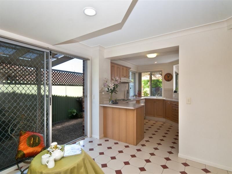 1/46 Tallebudgera Drive, Palm Beach QLD 4221