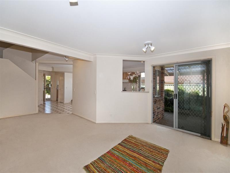 1/46 Tallebudgera Drive, Palm Beach QLD 4221